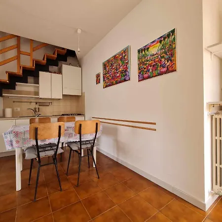 Apartmán R13 Bilocale A 200 Mt Dal Mare